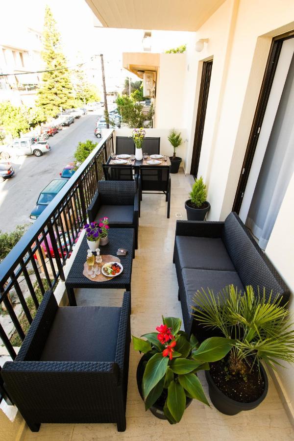 #Avant_Garde #Beach 2',Downtown 5' Réthimno Kültér fotó
